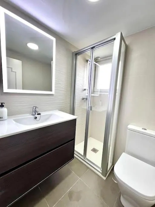 아파트 Playamar Deluxe Pool & Beach Torremolinos Sinese Design Homes