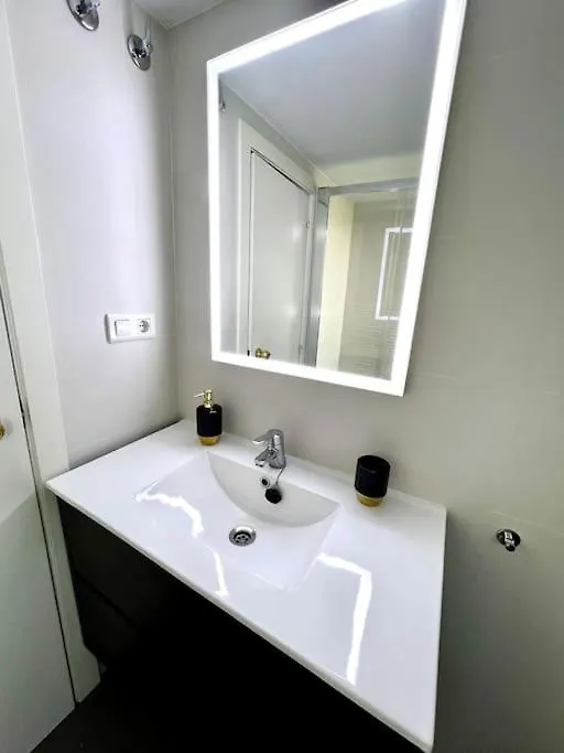 Playamar Deluxe Pool & Beach Torremolinos Sinese Design Homes