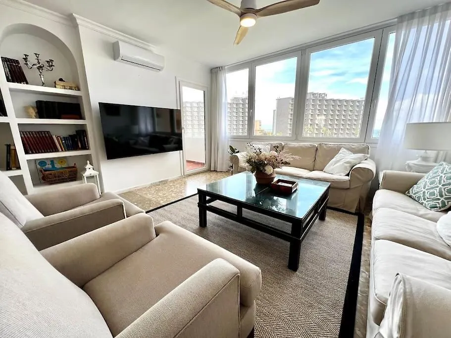 아파트 Playamar Deluxe Pool & Beach Torremolinos Sinese Design Homes